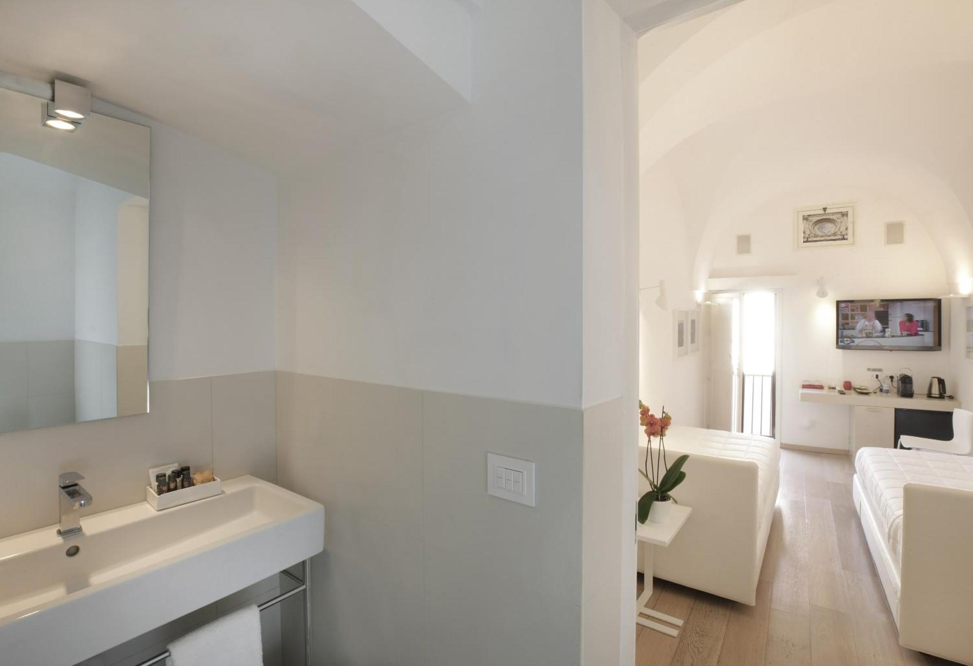 Santacroce Luxury Rooms Lecce Extérieur photo