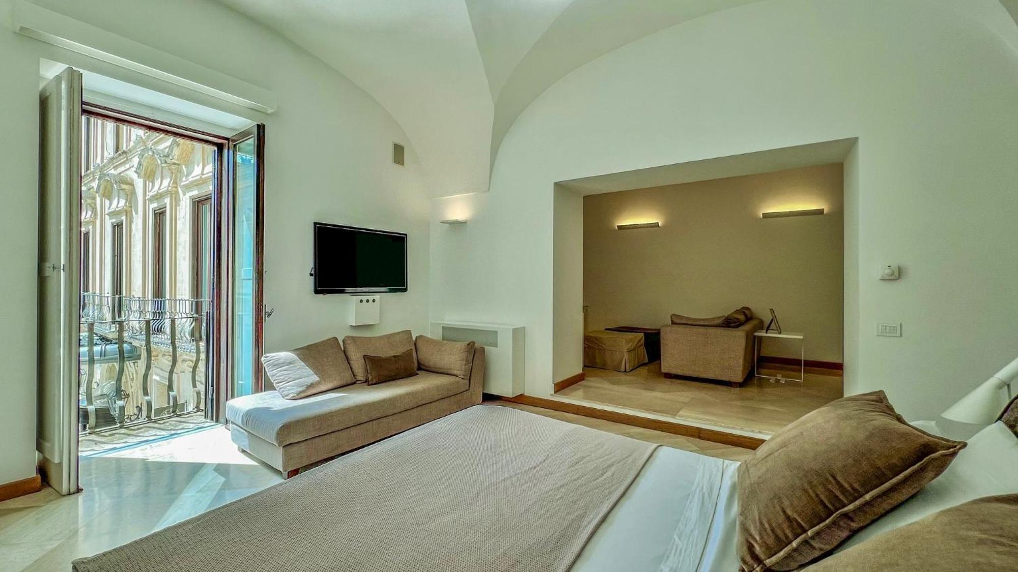 Santacroce Luxury Rooms Lecce Extérieur photo